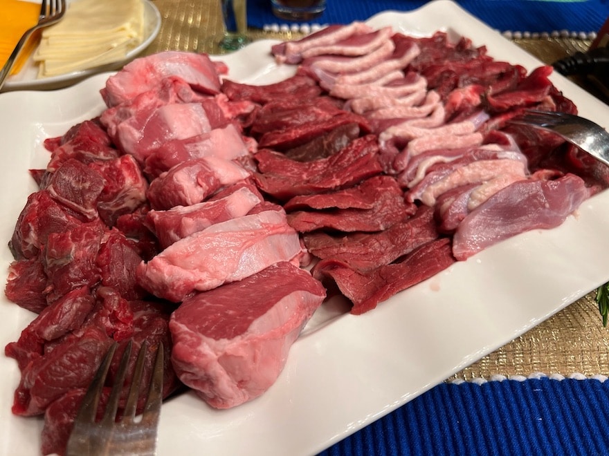 rohes Fleisch für Grillsaison