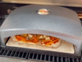 Heidenfeld Pizzaaufsatz Bologna für Gas- und Holzkohlegrill im Test